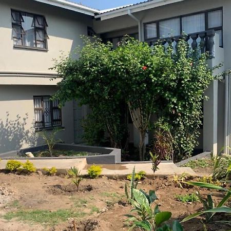Xaba Guest Lodge Richards Bay Bagian luar foto